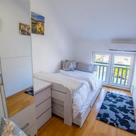 شقة Mila موستار