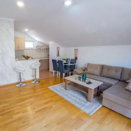 شقة Mila موستار