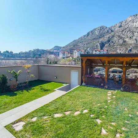 Mila شقة موستار